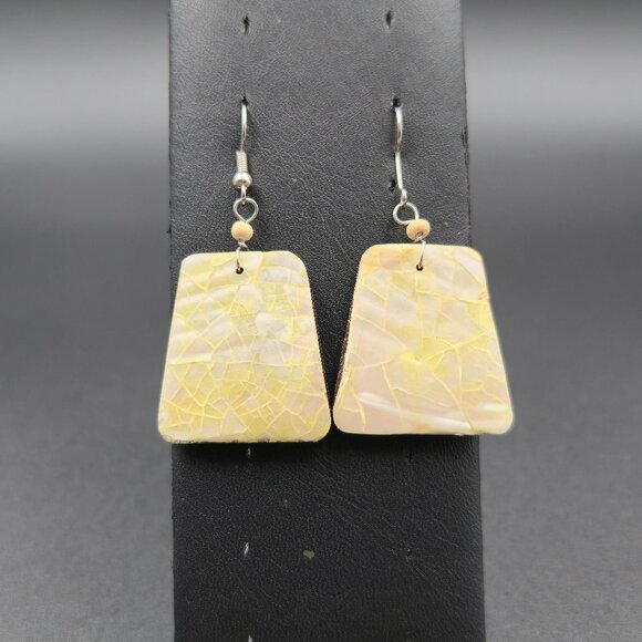 Jewelry - Silver Plated Wood With White Shell Overlay Dangle Earrings A6202